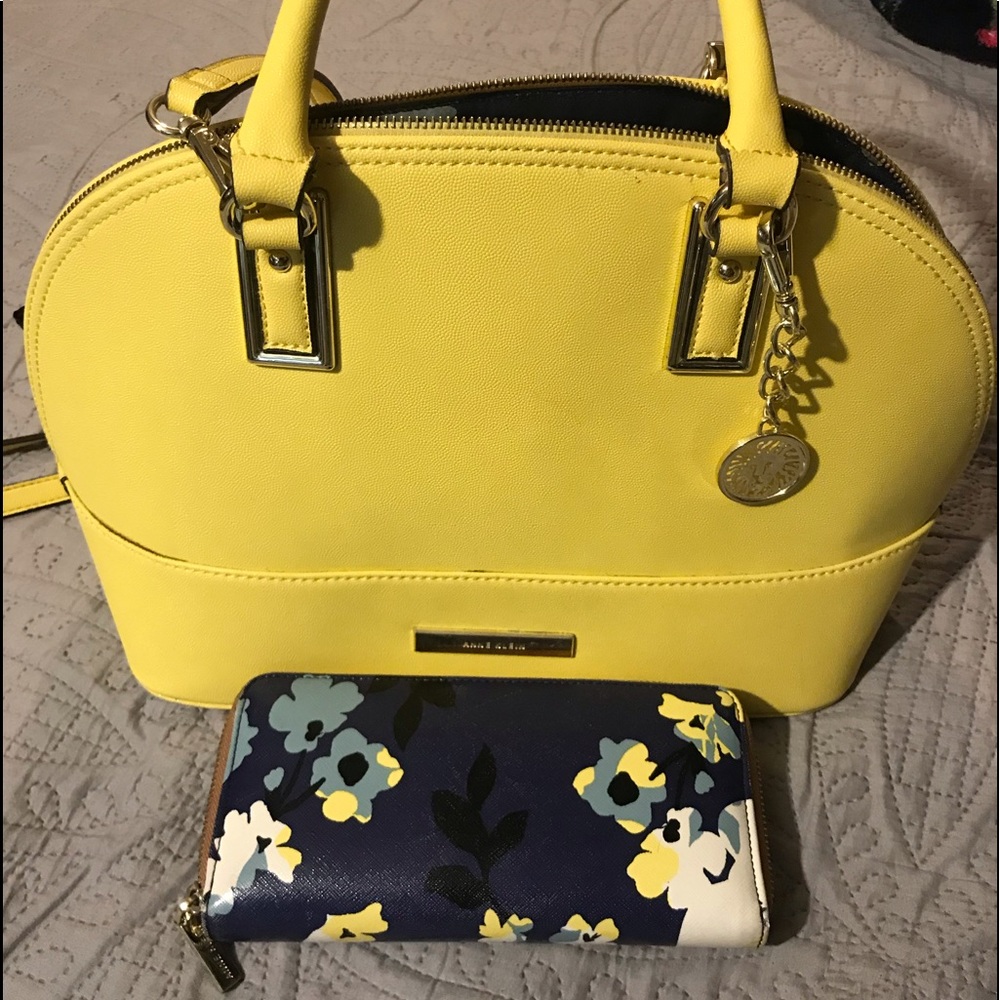 Anne Klein bag and wallet